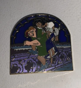 Disney Pin Love Is Adventure Le 300 Esmeralda Hunchback Of Notre Dam Quasimodo - Picture 1 of 1