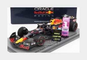 1:43 SPARK Red Bull F1 Rb18 #1 Winner Japan Gp + Pit 2022 Max Verstappen S8551 M - Picture 1 of 2
