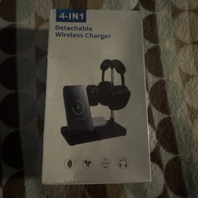 Cargador inalámbrico desmontable 4 en 1 (nuevo) Foto 1 de 2