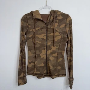 Lululemon Hooded Define Jacket Nulu *Heritage 365 Camo Beige Multi Damengröße 6 - Bild 1 von 13