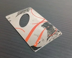 Abridor de botellas de acero inoxidable Marlboro no como nuevo - Imagen 1 de 3