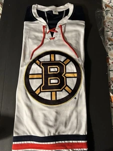 2025 Boston Bruins Night Hockey Jersey L Boston Red Sox SGA NHL MLB FENWAY 4-9 - Picture 1 of 10