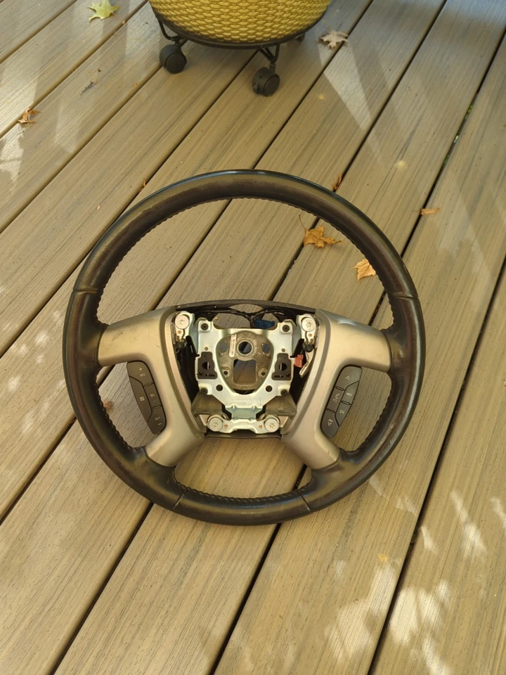 Chevrolet Silverado Tahoe 2012 volante de cuero negro con crucero 07-13 OEM Foto 1 de 4