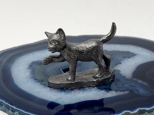 VINTAGE PEWTER KITTY CAT METAL ART FIGURINE MARKED HANDCRAFTED MADE IN USA - Picture 1 of 8