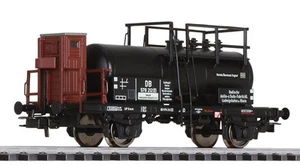 LILIPUT H0 - 235390 - CISTERNA 2 ASSI "BASF" - DB Ep. III  - Foto 1 di 1