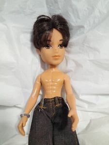 Bratz Boyz Play Sportz Cameron In Jrans doll, No Feet - Picture 1 of 4