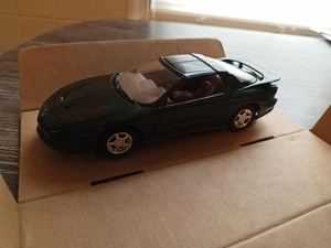 1/25 AMT ERTL 1996 PONTIAC FIREBIRD POLO GREEN  PROMO - Picture 1 of 6