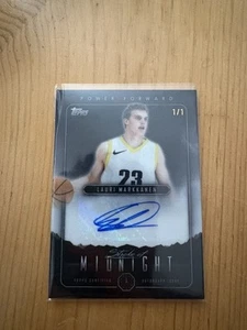 Topps Midnight - Stroke of Midnight Autographs Lauri Markkanen 1/1. One Of One. - Bild 1 von 3