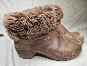 Dansko Boots Womens EUR 38 US 8 Brown Leather Fur Lined Round Toe Block Heels - Picture 1 of 10