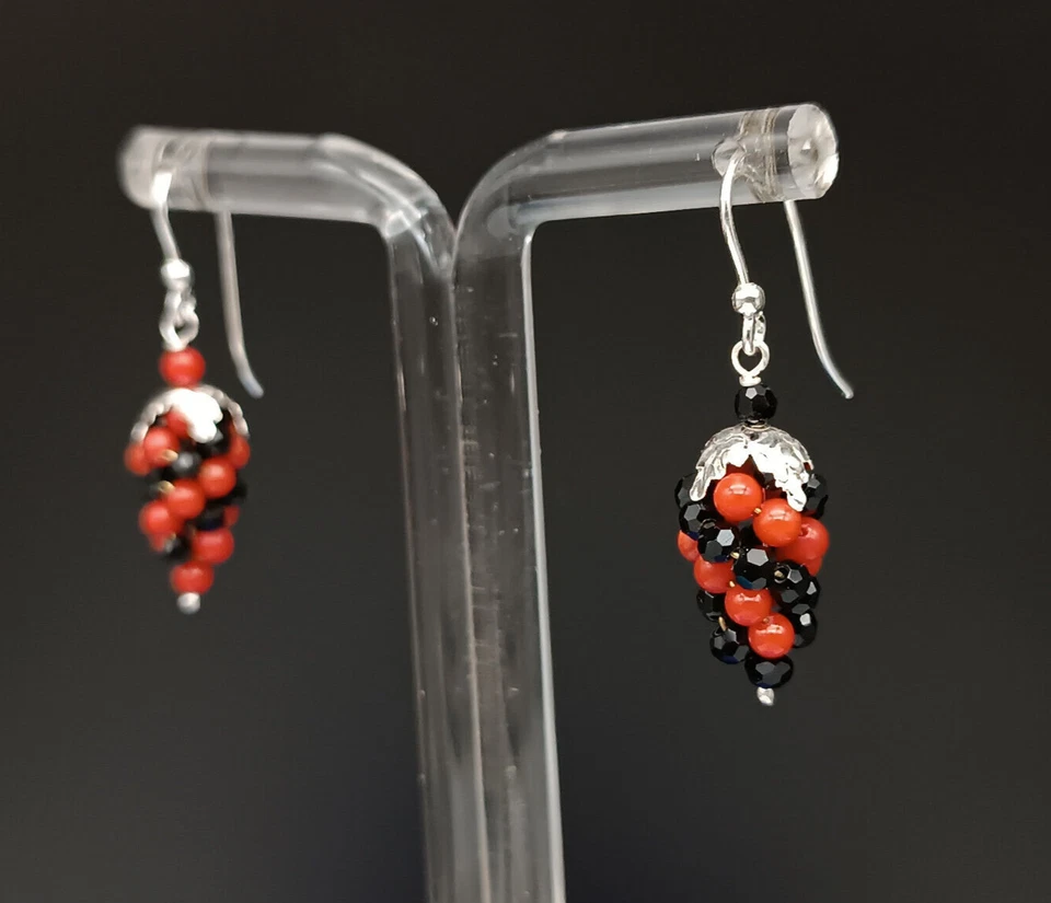 Pendientes De Mujer Coral Rojo Ónix Negro Plata Blanca Racimo De Uva - Imagen 1 de 4