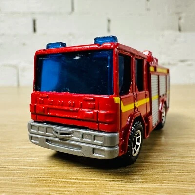 Dennis Sabre MB402 Fire Engine Truck 1999 Fire Rescue - Image 1 of 4