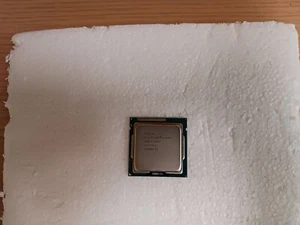 Intel Core i5-3330S SR0RR 2.70 GHz Desktop CPU Used PLS READ & VIEW - Picture 1 of 2