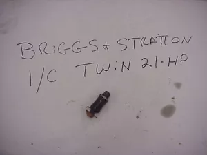 BRIGGS AND STRATTON 21 HP I/C TWIN QUICK CHANGE OIL PLUG - Picture 1 of 2