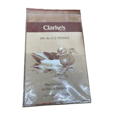 Vintage Clarks Oh So E-Z Needle threaders - Image 1 of 3