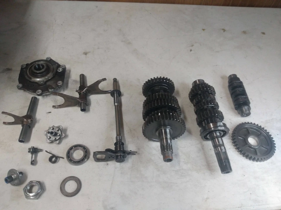 Suzuki GSXR600 2008-2009, transmisión del motor, transmisión del motor  Foto 1 de 4