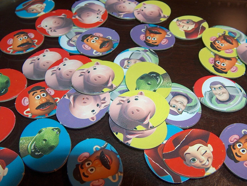 2009 Toy Story   Yahtzee Jr replacement parts pieces - Image 1 of 1