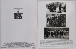 Pressemappe Disney Foto, Produktionsnotizen "Die mächtigen Enten" - Bild 1 von 1