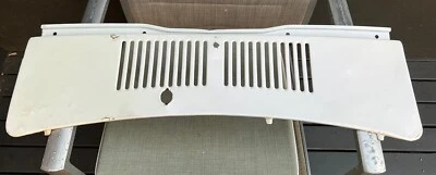 MAZDA ROTATIVO 1978-83 RX7 SERIE 1 Y 2 CUPÉ GENUINO LIMPIAPARABRISAS CUBIERTA PARRILLA! Foto 1 de 4