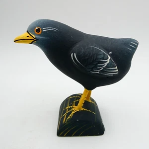 Estatuilla de pájaro de madera pintada tallada a mano Artesania Puello República Dominicana - Imagen 1 de 8