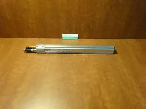 Balluff BTL5-T110-M0200-P-S1023 BTL03H2 - Picture 1 of 4