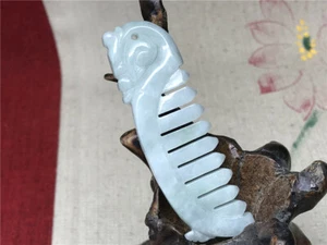 100% Chinese Exquisite artisan hand engravi Natural jadeite comb Pendant 103 - Picture 1 of 8