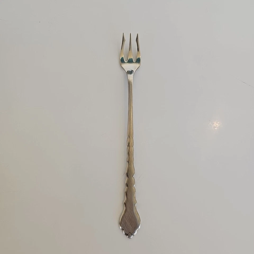 Tenedor de cóctel pequeño CELLO cubiertos de acero inoxidable Oneida Community Foto 1 de 4