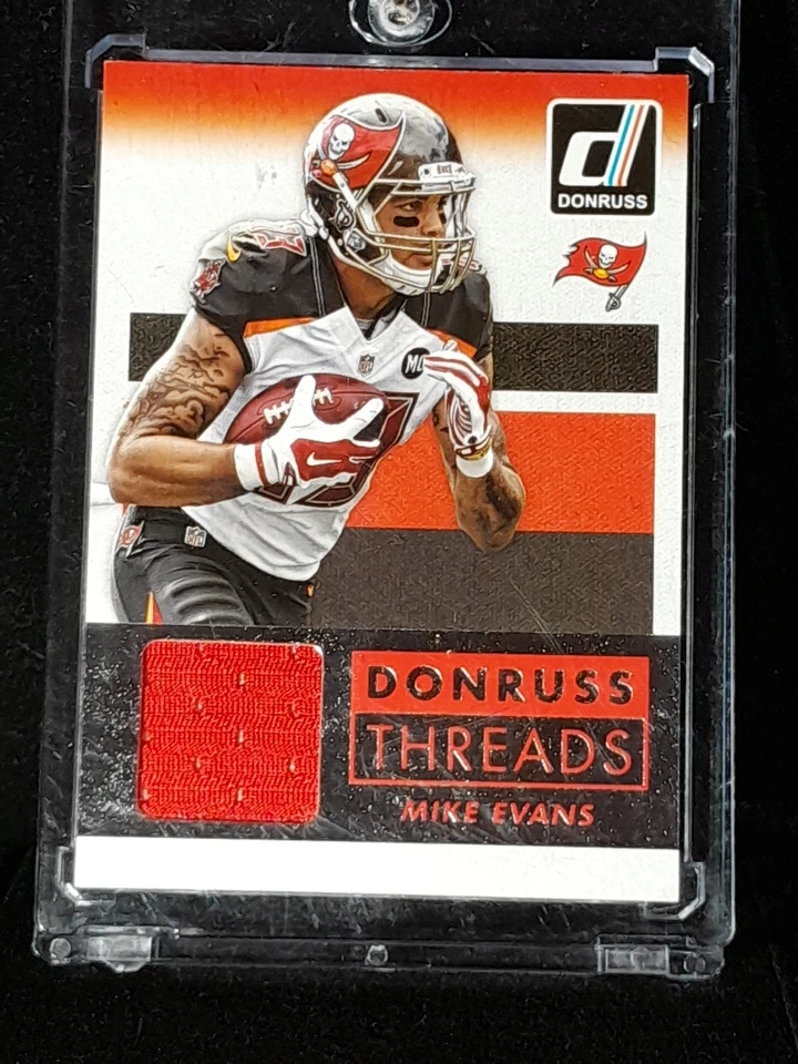 НАШИВКА НА МАЙКУ ЭВАНСУ 2015 PANINI DONRUSS THREADS TAMPA BAY BUCCANEERS РЕЛИКВИЯ - Изображение 1 из 2