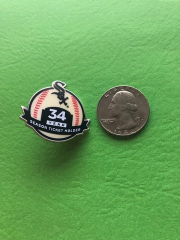 Chicago White Sox Season Ticket Holder Pin 34 Years! STH Cover