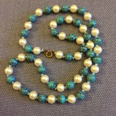 VINTAGE ART DECO FAUX PEARL & FAUX TURQUOISE GLASS BEAD NECKLACE ~ 1930's - Image 1 of 4