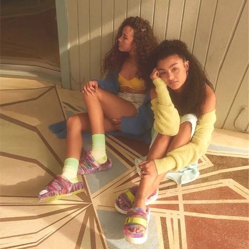 Sandalo UGG Fluffita Pixalate donna 9 peluche plateau