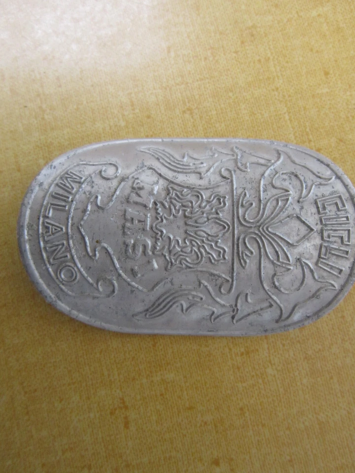 Insignia de cabeza Masi 90 aniversario Foto 1 de 1