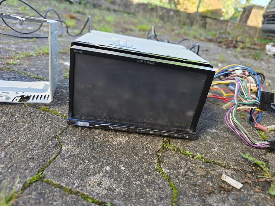 Alpine ICS-X8 – High-End Doppel-DIN Autoradio mit Touchscreen - Bild 1 von 4