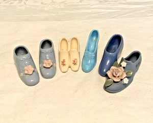Scarpe ceramica miniatura Giappone occupato statuine vintage fiori blu 2" lotto 6 - Foto 1 di 11