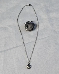 Vintage Toring Pewter Apple Necklace & Earrings Set With Matching Jewelry  - Picture 1 of 13