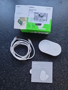 Belkin BoostCharge MagSafe Charger 15W - Foldable Magnetic Wireless Stand - Zdjęcie 1 z 20