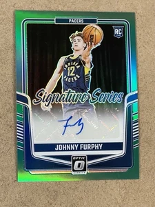 2024-25 OPTIC SIGNATURE SERIES GREEN #SS-FUR JOHNNY FURPHY (RC) #D 33/49 - Picture 1 of 2