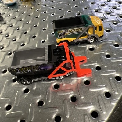 Vintage 2001 MATCHBOX BLACK TRASH TRUCK RARE Original Old Car Mint Set - Image 1 of 4