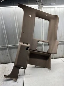 1984-1992 Ford Ranger Extended Cab RH Rear Window Quarter Panel Seatbelt Trim - Picture 1 of 10