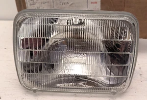 SYLVANIA H6054 SilverStar Sealed Beam Headlight - UNTESTED - Picture 1 of 6