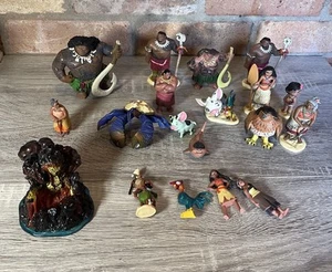 Disney Moana large Figure Bundle - used - - Picture 1 of 4