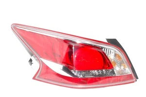 2013 Nissan Altima 2014 luz trasera conductor izquierdo lado lh 949457 fabricante de equipos originales esquina rota - Imagen 1 de 6