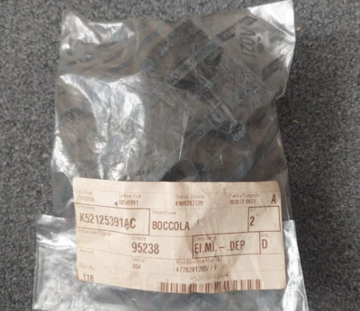 NUEVO OEM MOPAR 2 PIEZAS BUJES BARRA ESTABILIZADORA DELANTERA DODGE NITRO JEEP LIBERTY Foto 1 de 4