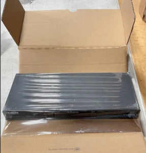 SEALED Black Box ServSwitch Freedom II 4-Port KVM Switch KV0004A-R2 - Afbeelding 1 van 6