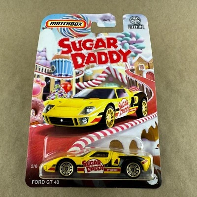 Coche diecast Matchbox 2024 Candy Series Ford GT 40 Sugar Daddy amarillo 2/6 1:64 Foto 1 de 4