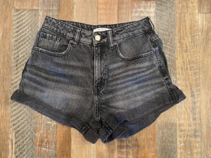 Pantalones cortos para mujer PacSun Denin mamá descoloridos lavado carbón talla 26 - Imagen 1 de 4