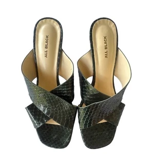 All Black Criss Cross Snake Embossed Mules Block Heel Sandals Size 39 - Picture 1 of 9