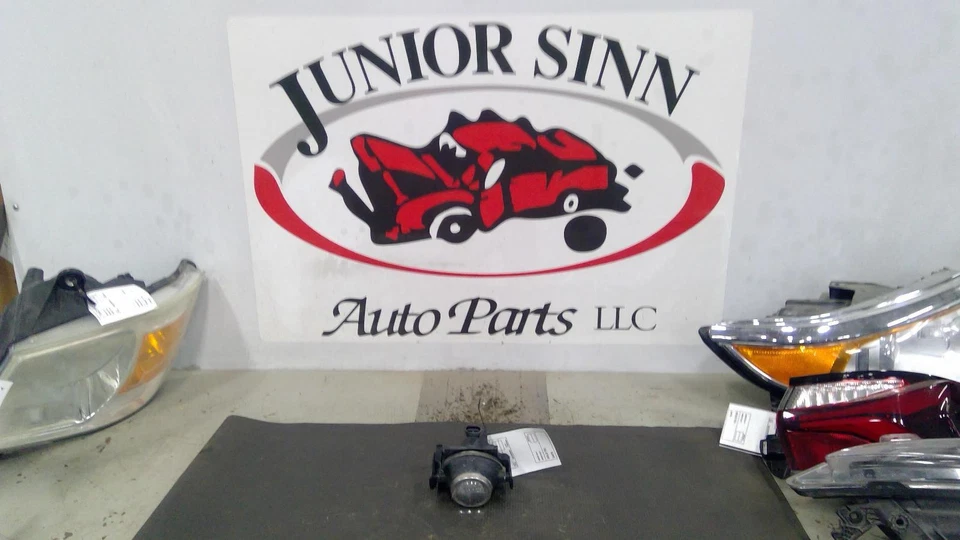 Luz de conducción usada se adapta a: Ford Edge 2007 conducción antiniebla sin bisel grado A Foto 1 de 4