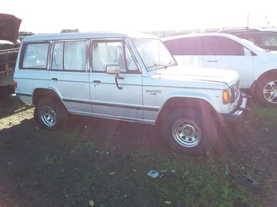 Used Washer Fluid Reservoir fits: 1990 Mitsubishi Montero  Grade A Foto 1 de 4