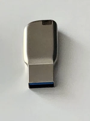 Cle Usb 3.0  128go Neuf  - Photo 1/3