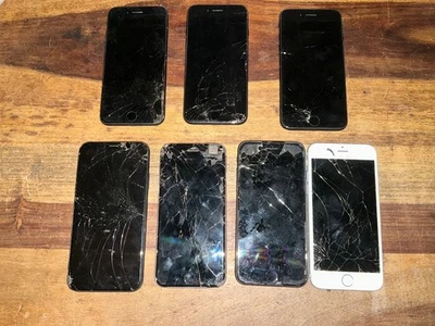 JOBLOT of 7 Apple iPhones 6 7 SE 2nd  - Image 1 of 2